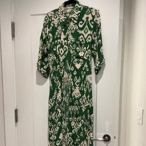 Zara Dresses & Skirts - Zara Long Print Green Dress - Like New - L